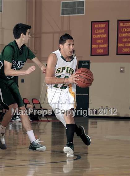 Thumbnail 1 in Sierra Pacific vs. Fairmont Prep (MaxPreps Holiday Classic) photogallery.