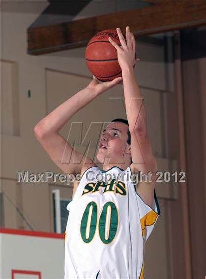 Thumbnail 1 in Sierra Pacific vs. Fairmont Prep (MaxPreps Holiday Classic) photogallery.
