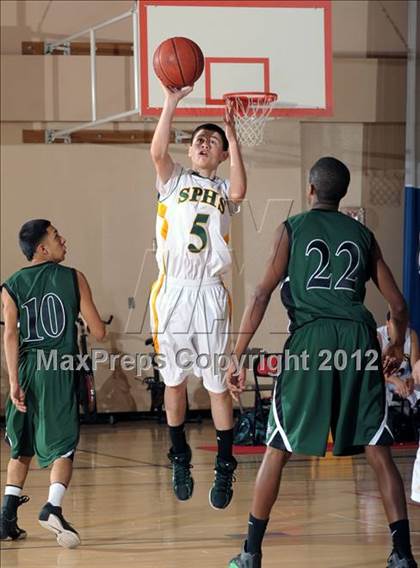 Thumbnail 2 in Sierra Pacific vs. Fairmont Prep (MaxPreps Holiday Classic) photogallery.