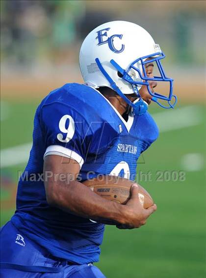 Thumbnail 3 in El Camino vs Central (CIF SDS Kickoff Classic) photogallery.