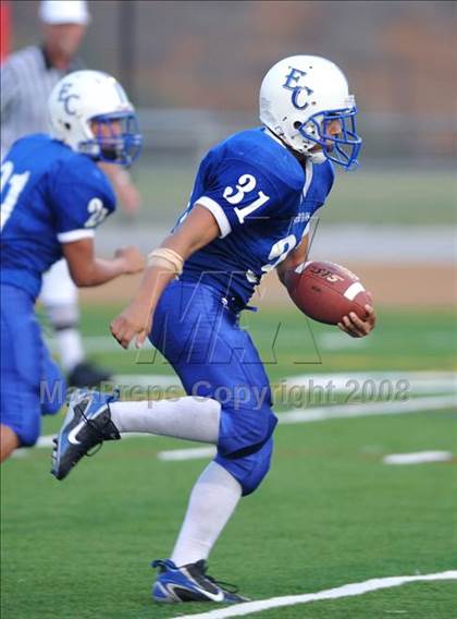 Thumbnail 3 in El Camino vs Central (CIF SDS Kickoff Classic) photogallery.