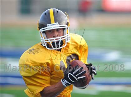 Thumbnail 3 in El Camino vs Central (CIF SDS Kickoff Classic) photogallery.