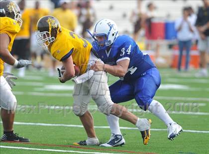 Thumbnail 1 in El Camino vs Central (CIF SDS Kickoff Classic) photogallery.