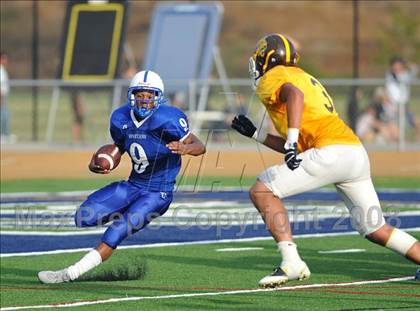 Thumbnail 2 in El Camino vs Central (CIF SDS Kickoff Classic) photogallery.