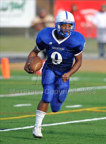 Thumbnail 1 in El Camino vs Central (CIF SDS Kickoff Classic) photogallery.