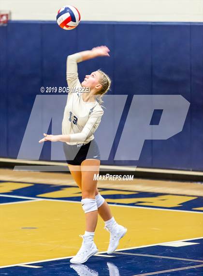 Thumbnail 1 in Franklin Regional @ Kiski Area photogallery.