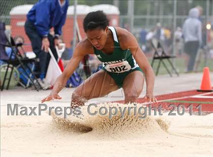 Thumbnail 3 in NYSPHSAA Track & Field Championships (Girls Long Jump) photogallery.