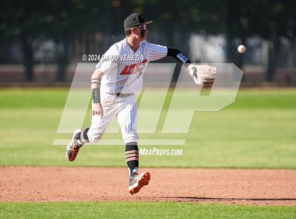 Thumbnail 2 in Desert Vista @ Corona del Sol photogallery.