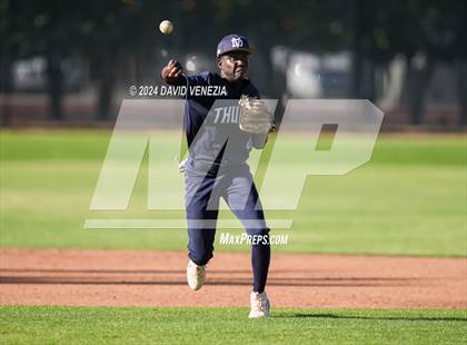 Thumbnail 3 in Desert Vista @ Corona del Sol photogallery.