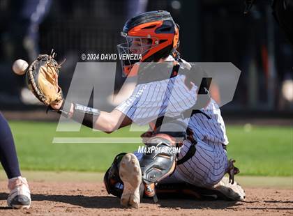 Thumbnail 1 in Desert Vista @ Corona del Sol photogallery.