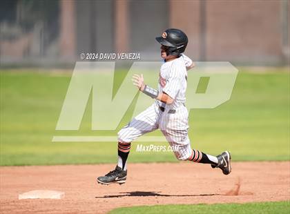 Thumbnail 1 in Desert Vista @ Corona del Sol photogallery.