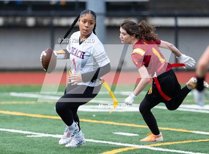 Thumbnail 2 in Rainier Beach vs Lakeside (Southwest Athletic Complex) photogallery.