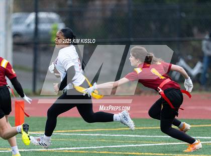 Thumbnail 3 in Rainier Beach vs Lakeside (Southwest Athletic Complex) photogallery.