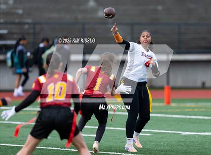 Thumbnail 3 in Rainier Beach vs Lakeside (Southwest Athletic Complex) photogallery.