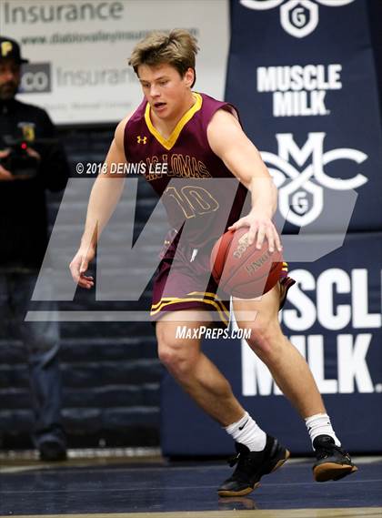 Thumbnail 3 in Bishop O'Dowd vs. Las Lomas (CIF NCS D2 Final) photogallery.