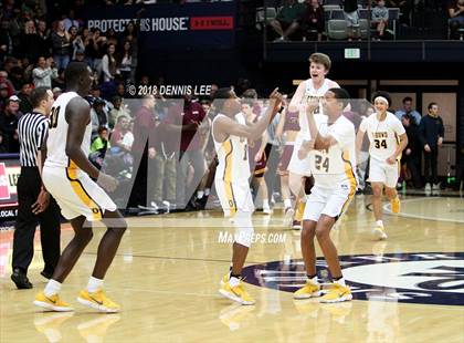 Thumbnail 2 in Bishop O'Dowd vs. Las Lomas (CIF NCS D2 Final) photogallery.