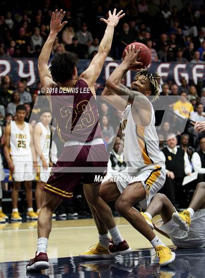 Thumbnail 3 in Bishop O'Dowd vs. Las Lomas (CIF NCS D2 Final) photogallery.