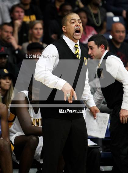 Thumbnail 2 in Bishop O'Dowd vs. Las Lomas (CIF NCS D2 Final) photogallery.