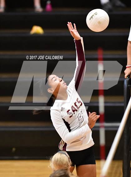 Thumbnail 2 in San Antonio Christian vs Lee [Robert E.] (Wagner Invitational) photogallery.