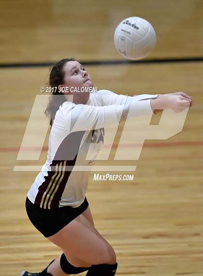 Thumbnail 1 in San Antonio Christian vs Lee [Robert E.] (Wagner Invitational) photogallery.