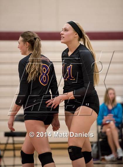 Thumbnail 3 in Littleton vs. Falcon (CHSAA 4A Region 2 Playoff) photogallery.