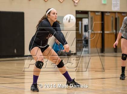 Thumbnail 3 in Littleton vs. Falcon (CHSAA 4A Region 2 Playoff) photogallery.