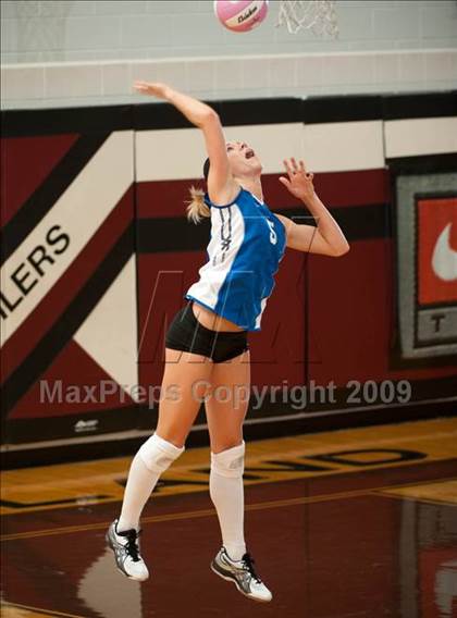 Thumbnail 1 in New Braunfels @ Cedar Park (Pearland Volleyball Classic) photogallery.