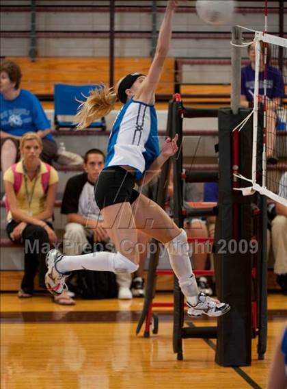 Thumbnail 2 in New Braunfels @ Cedar Park (Pearland Volleyball Classic) photogallery.