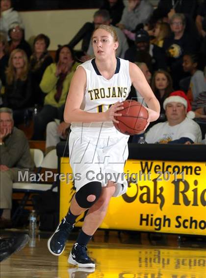 Thumbnail 2 in Del Campo vs. Oak Ridge (Trojan Toss-Up) photogallery.