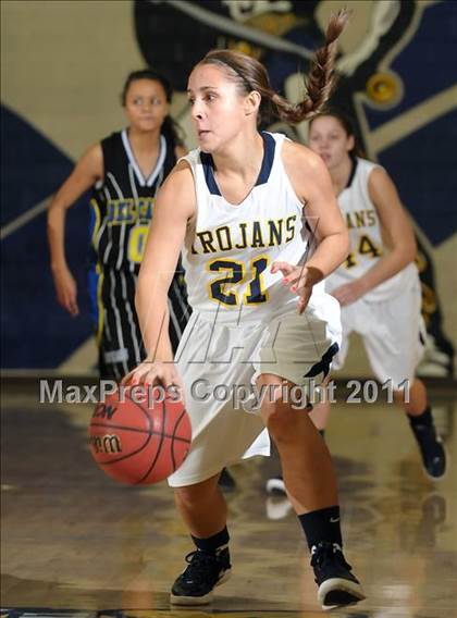 Thumbnail 1 in Del Campo vs. Oak Ridge (Trojan Toss-Up) photogallery.