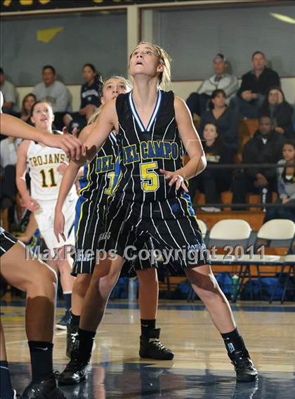 Thumbnail 2 in Del Campo vs. Oak Ridge (Trojan Toss-Up) photogallery.