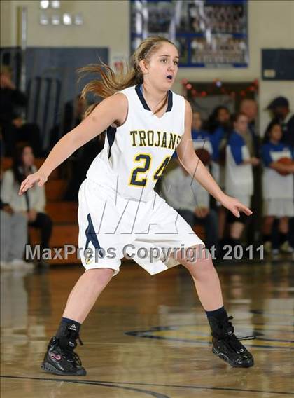 Thumbnail 2 in Del Campo vs. Oak Ridge (Trojan Toss-Up) photogallery.