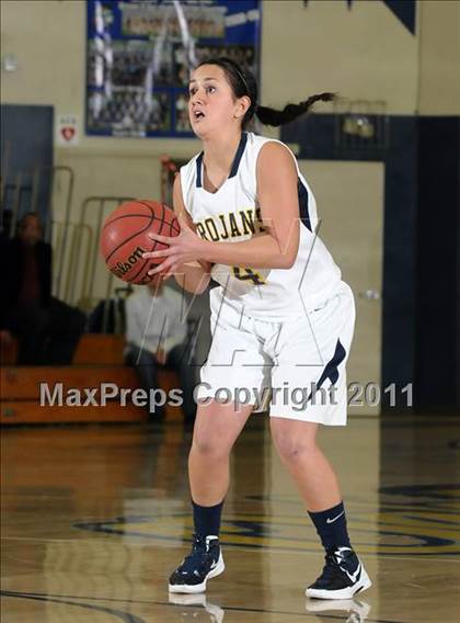 Thumbnail 1 in Del Campo vs. Oak Ridge (Trojan Toss-Up) photogallery.