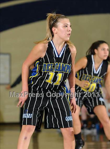 Thumbnail 1 in Del Campo vs. Oak Ridge (Trojan Toss-Up) photogallery.
