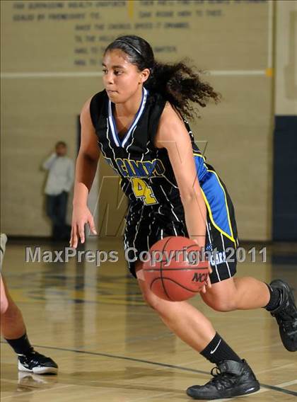 Thumbnail 1 in Del Campo vs. Oak Ridge (Trojan Toss-Up) photogallery.
