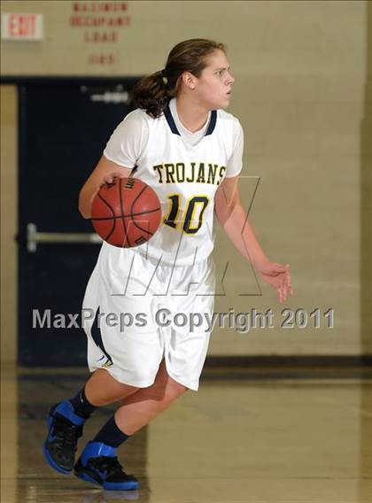 Thumbnail 3 in Del Campo vs. Oak Ridge (Trojan Toss-Up) photogallery.