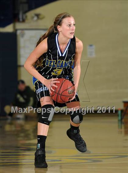Thumbnail 1 in Del Campo vs. Oak Ridge (Trojan Toss-Up) photogallery.