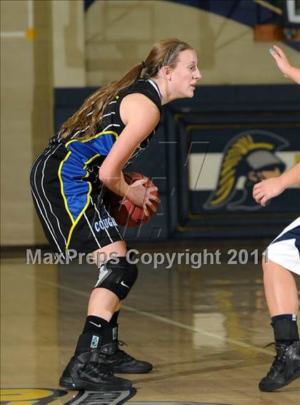 Thumbnail 1 in Del Campo vs. Oak Ridge (Trojan Toss-Up) photogallery.