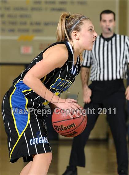Thumbnail 3 in Del Campo vs. Oak Ridge (Trojan Toss-Up) photogallery.