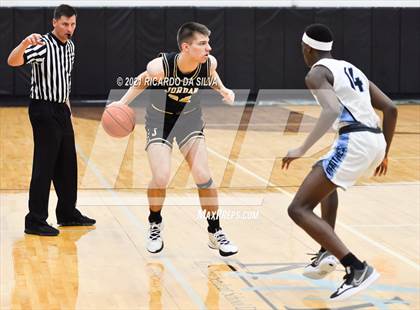 Thumbnail 3 in Paetow vs Jordan photogallery.