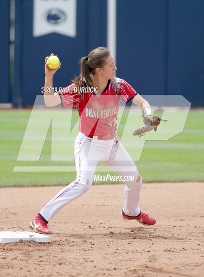 Thumbnail 2 in DuBois Central Catholic vs. Williams Valley (PIAA 1A Championship) photogallery.