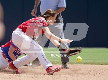 Thumbnail 1 in DuBois Central Catholic vs. Williams Valley (PIAA 1A Championship) photogallery.