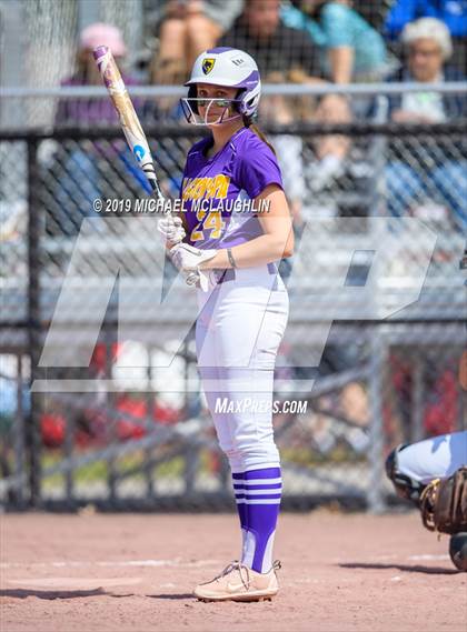 Thumbnail 2 in Ballston Spa vs. Sayville (NYSPHSAA Class A Semifinal) photogallery.
