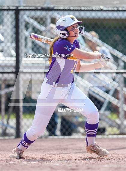 Thumbnail 1 in Ballston Spa vs. Sayville (NYSPHSAA Class A Semifinal) photogallery.
