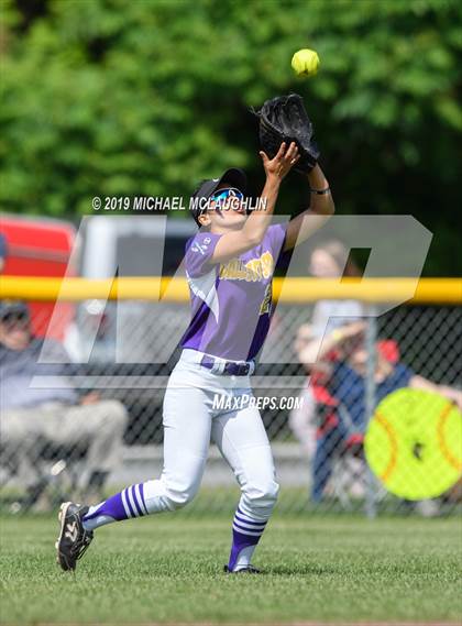 Thumbnail 2 in Ballston Spa vs. Sayville (NYSPHSAA Class A Semifinal) photogallery.
