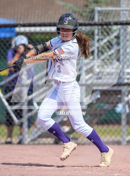 Thumbnail 3 in Ballston Spa vs. Sayville (NYSPHSAA Class A Semifinal) photogallery.