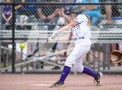 Thumbnail 3 in Ballston Spa vs. Sayville (NYSPHSAA Class A Semifinal) photogallery.