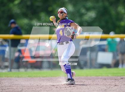 Thumbnail 2 in Ballston Spa vs. Sayville (NYSPHSAA Class A Semifinal) photogallery.