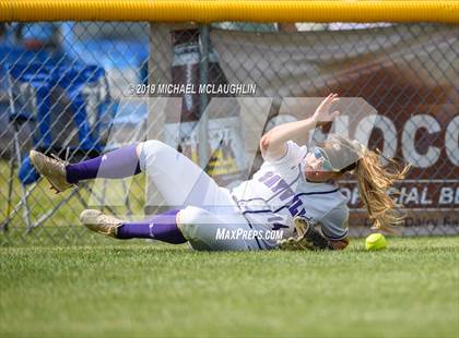Thumbnail 1 in Ballston Spa vs. Sayville (NYSPHSAA Class A Semifinal) photogallery.