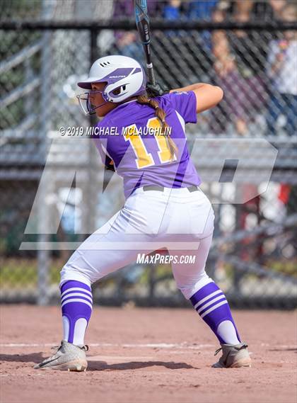 Thumbnail 3 in Ballston Spa vs. Sayville (NYSPHSAA Class A Semifinal) photogallery.